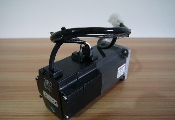 MITSUBISHI AC SERVO MOTOR HC-MFS73B NEW ORIGINAL EXPEDITED SHIPPING