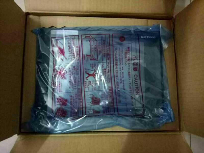 NEW ORIGINAL MITSUBISHI GT1575-VTBA TOUCH PANEL EXPEDITED SHIPPING