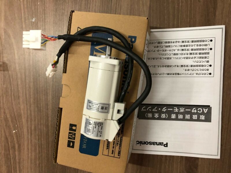 PANASONIC AC SERVO MOTOR MSMA012A1N NEW ORIGINAL EXPEDITED SHIPPING