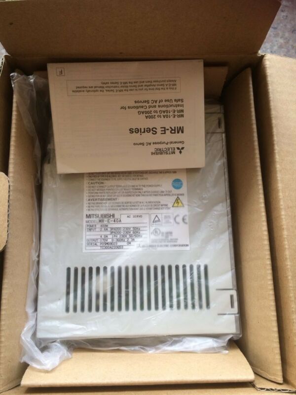 NEW ORIGINAL MITSUBISHI AC SERVO DRIVER MR-E-40A EXPEDITED SHIPPING