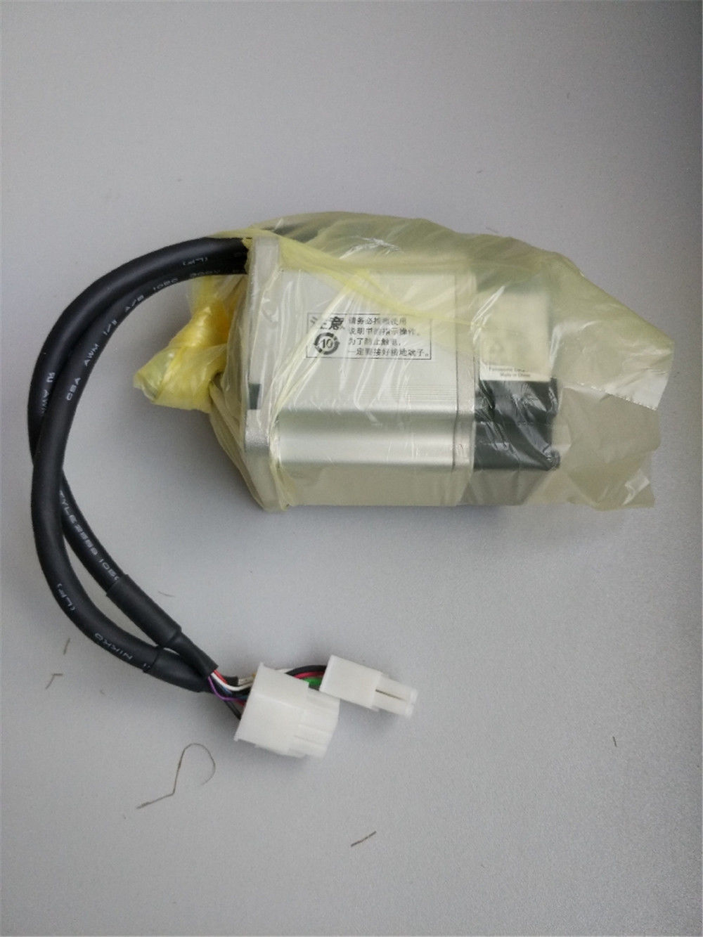 NEW PANASONIC AC Servo motor MUMA012P1S in box