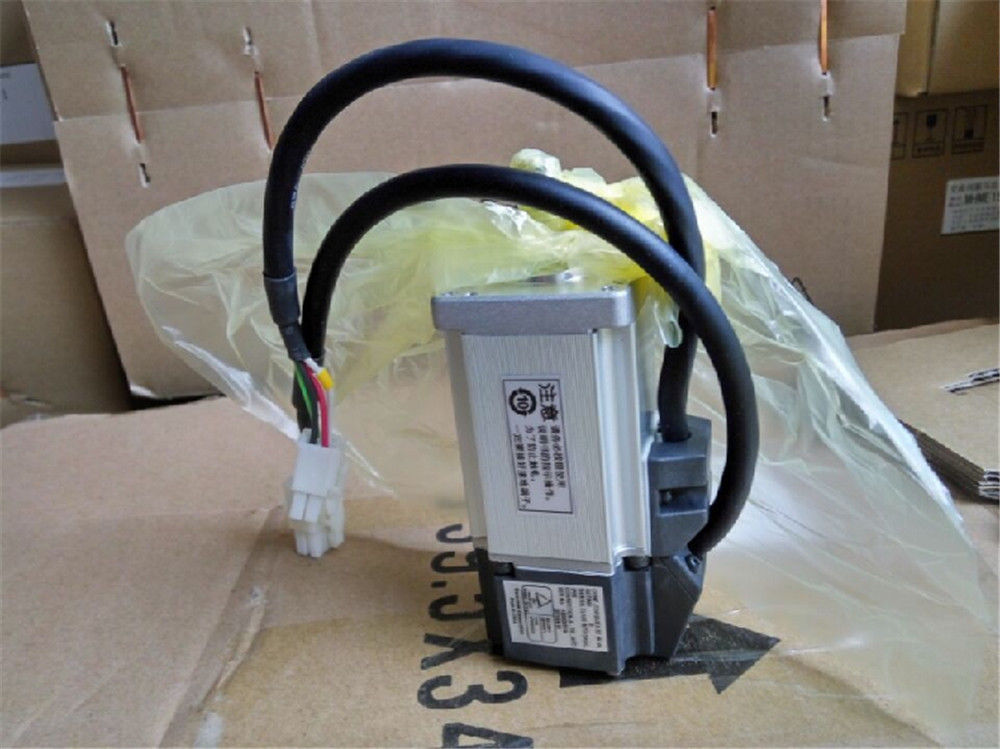 NEW PANASONIC AC Servo motor MUMA012P1S in box