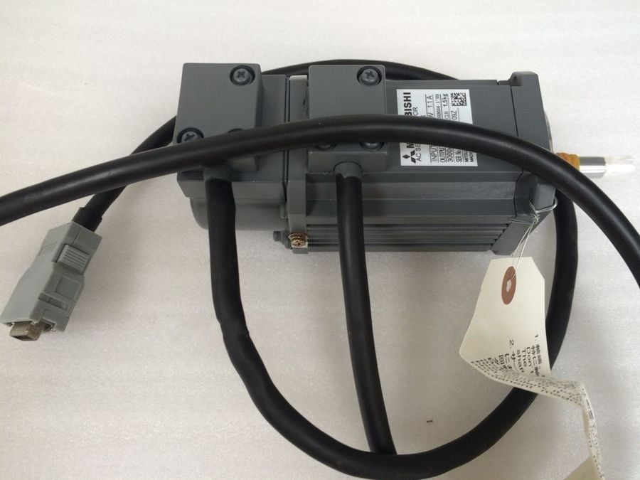 NEW Mitsubishi Servo Motor HA-FH13 HA-FH13B IN BOX HAFH13B