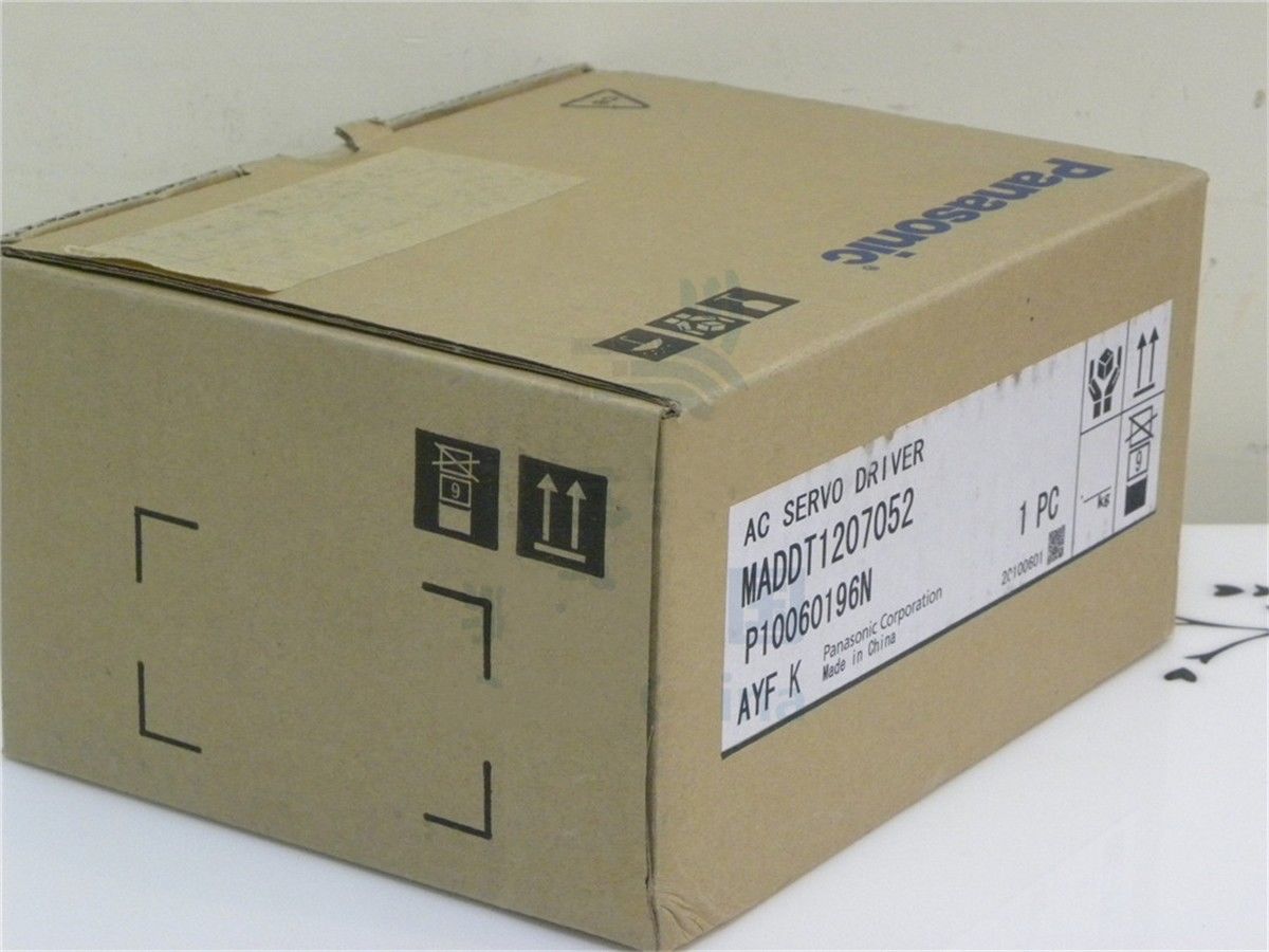 NEW PANASONIC AC Servo drive MADDT1207052 in box