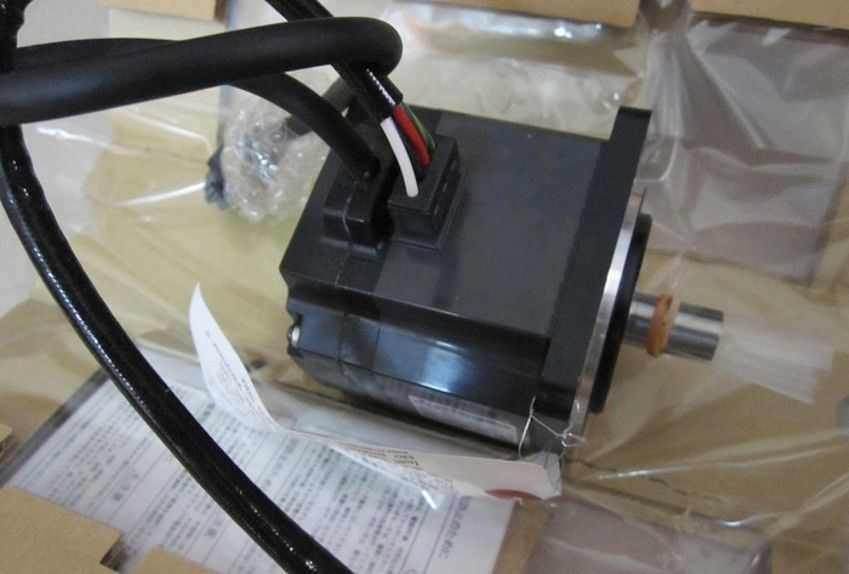 NEW Mitsubishi Servo Motor HC-UFS23 HC-UFS23B IN BOX HCUFS23B