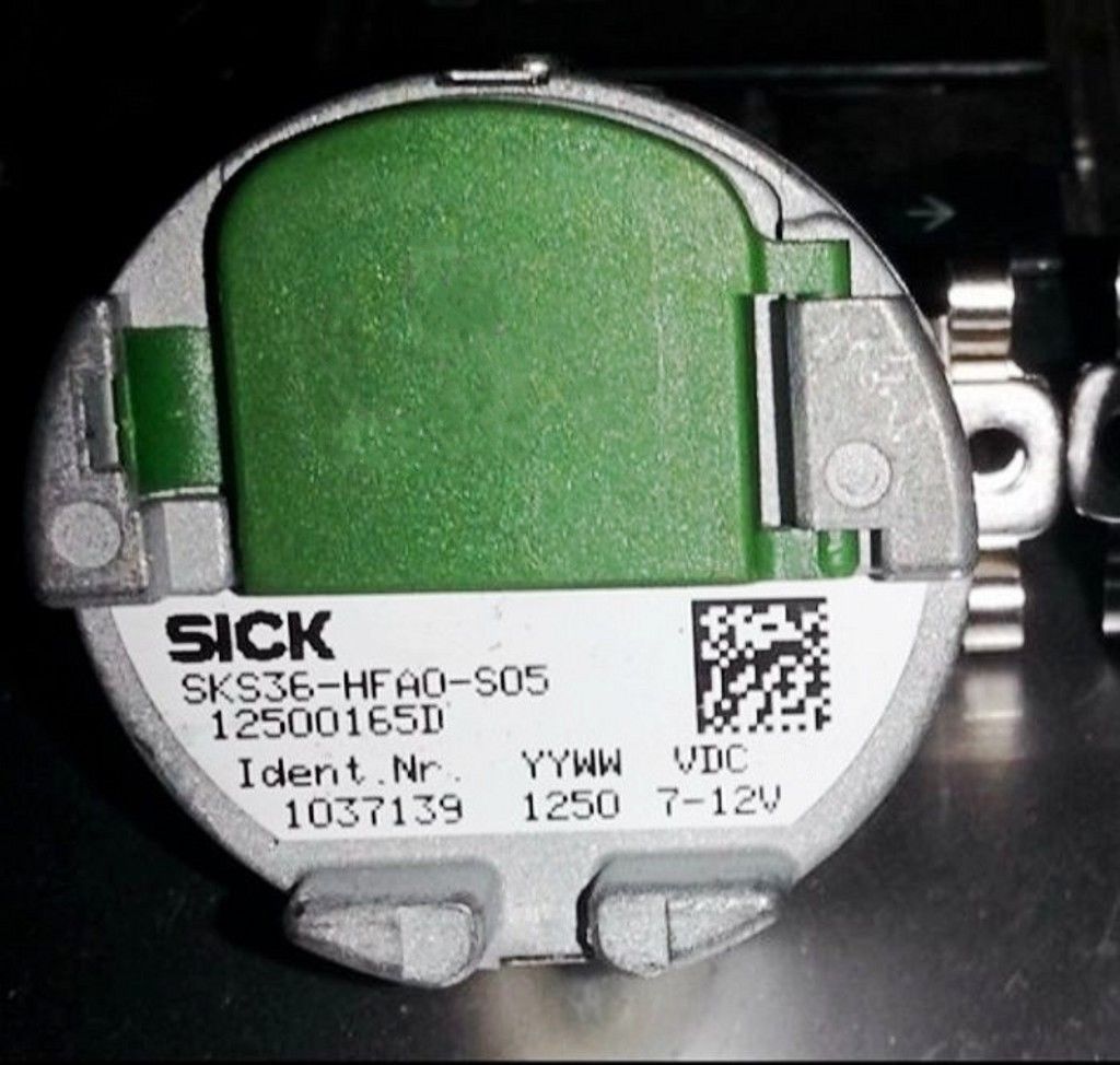 Free DHL 90% NEW 100% TESTED ENCODER SKS36-HFA0-S05 SKS36-HFA0-SO5