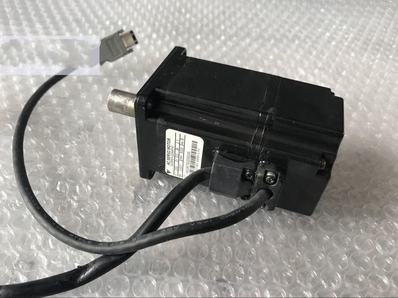 80% NEW Yaskawa SGMAH-02AAF41 Servo-Motor 200W 3000 rpm IN BOX