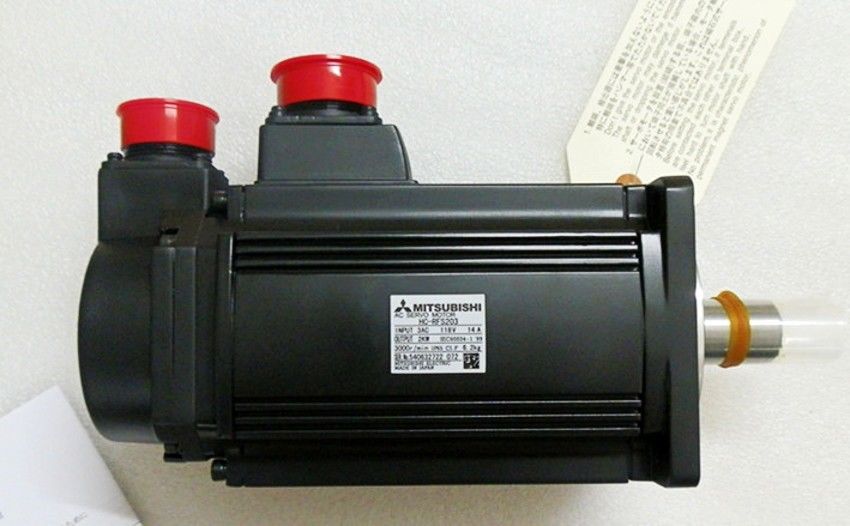NEW&ORIGINAL MITSUBISHI AC SERVO MOTOR HC-RFS203