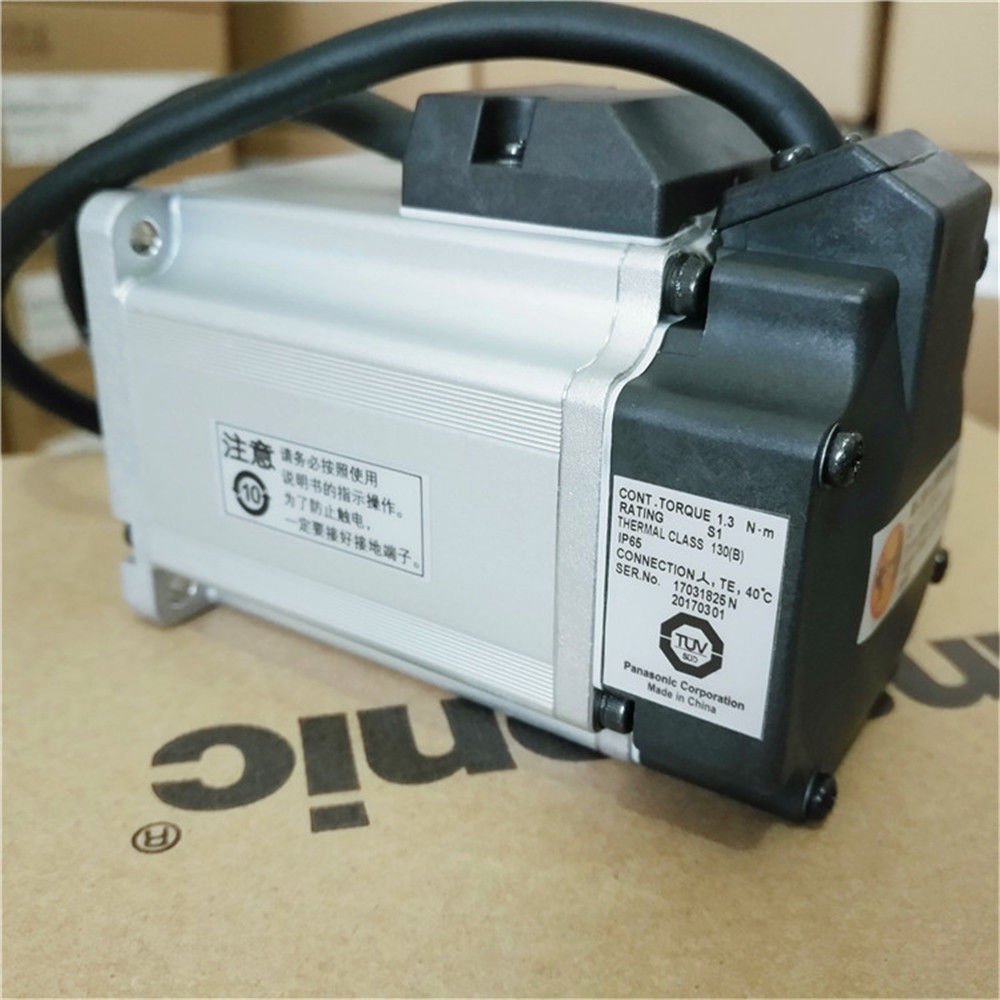Genuine NEW PANASONIC AC Servo motor MSMJ042G1U in box