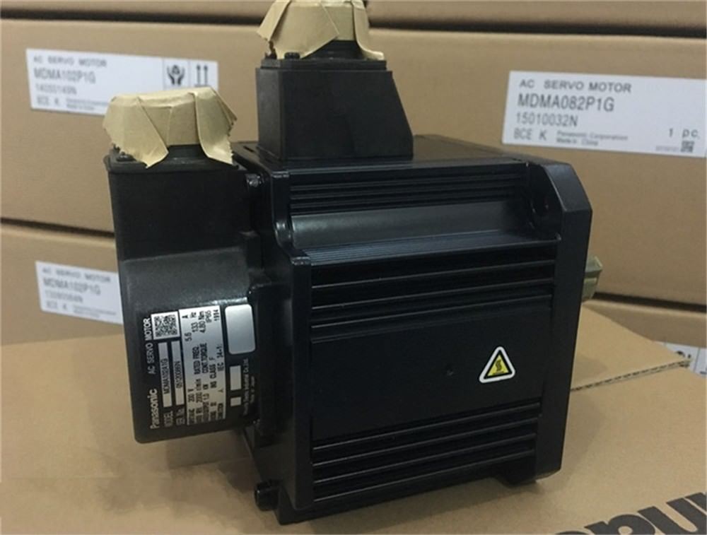 Brand New PANASONIC AC Servo Motor MDMA102A1G in box